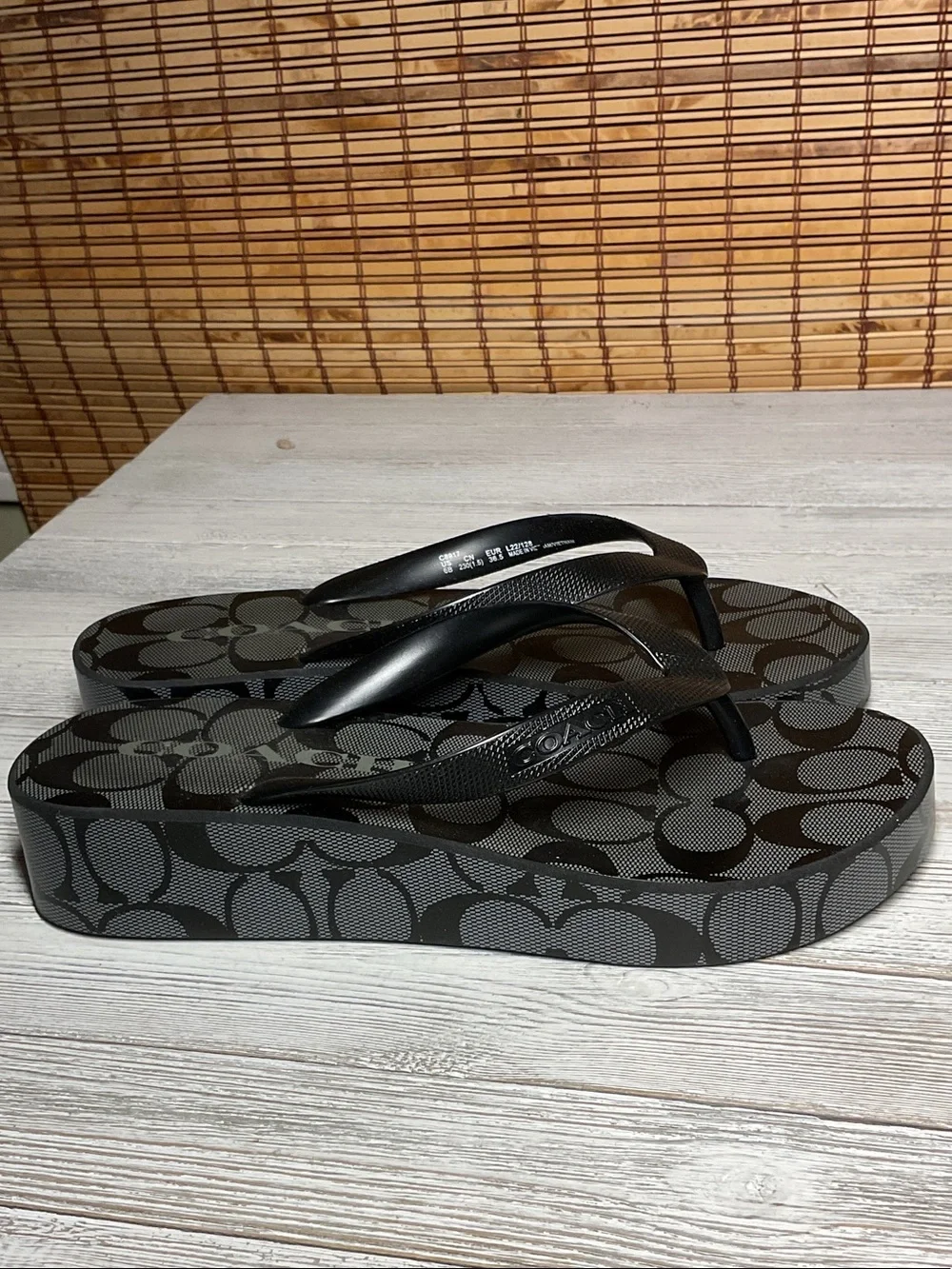 Coach platform flip